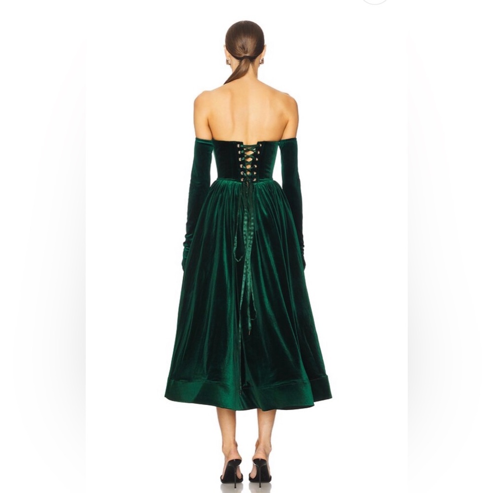 NWOT BRONX AND BANCO Inara Emerald Velvet Midi Dress ,Elegant Green Velvet Dress - Picture 4 of 15
